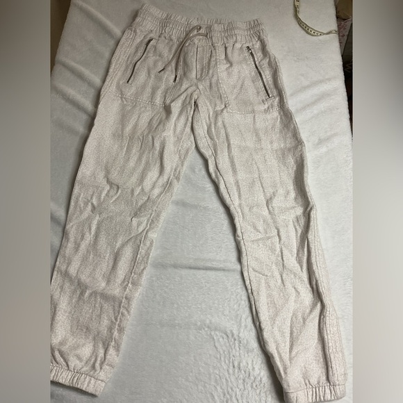 Athleta Gray Joggers with Elastic Waistband - Picture 3 of 14